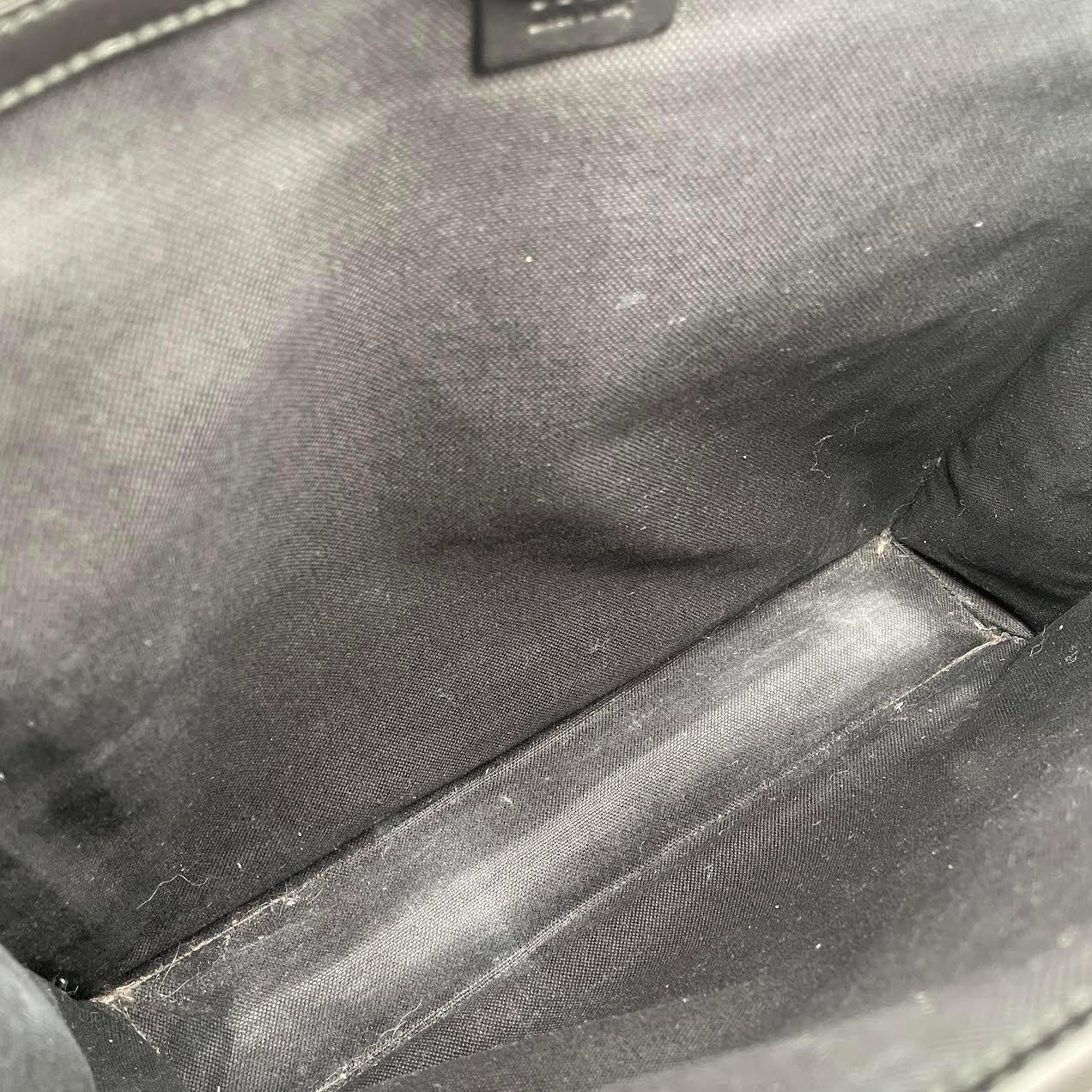 GUCCI GG Canvas Blk Messenger - OUTLET ITEM FINAL SALE
