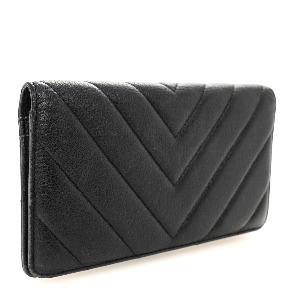 Chanel Shiny Goatskin Chevron Quilted Yen Wallet Black