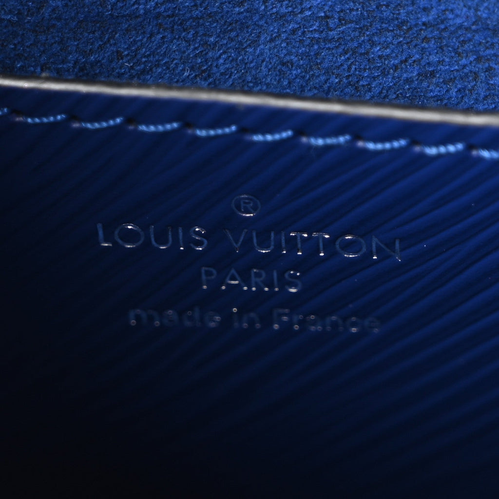 Louis Vuitton Epi Twist Shoulder Bag PM Blueberry