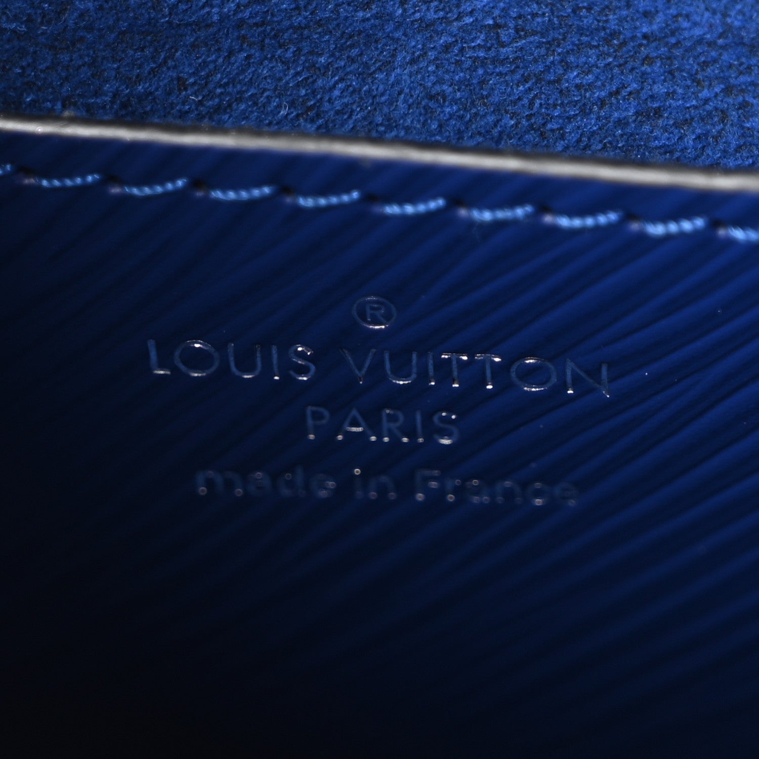 Louis Vuitton Epi Twist Shoulder Bag PM Blueberry
