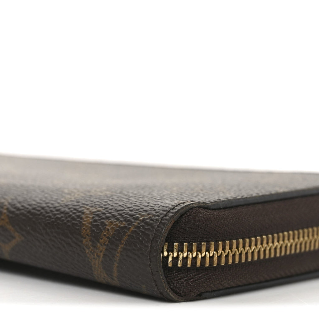Louis Vuitton Monogram Zippy Wallet