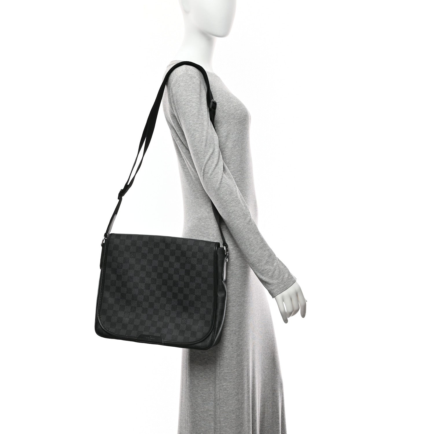 Louis Vuitton Damier Graphite Daniel MM