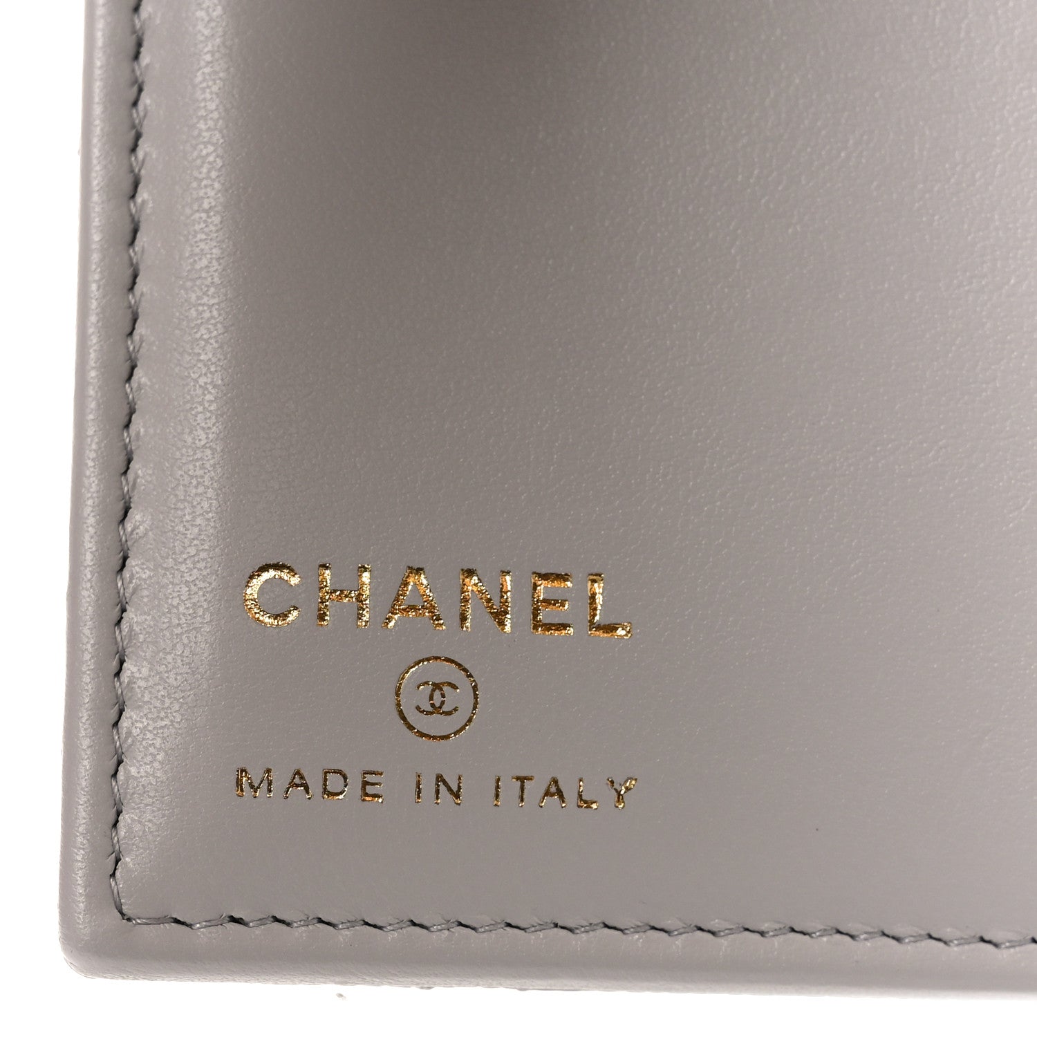 Caviar Quilted CC Passport Holder Grey