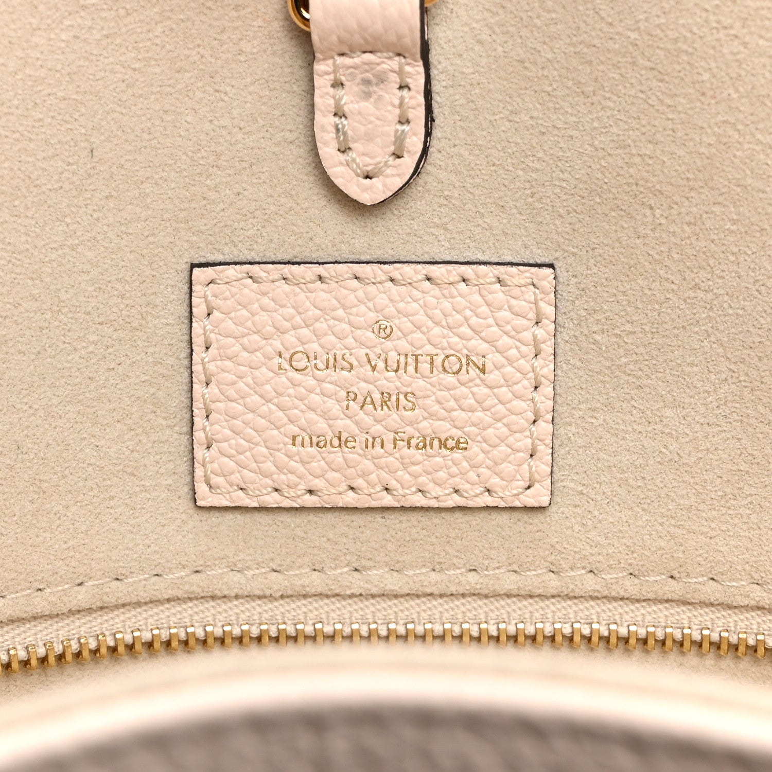 Louis Vuitton Empreinte Monogram Giant By The Pool Onthego MM Cream Saffron