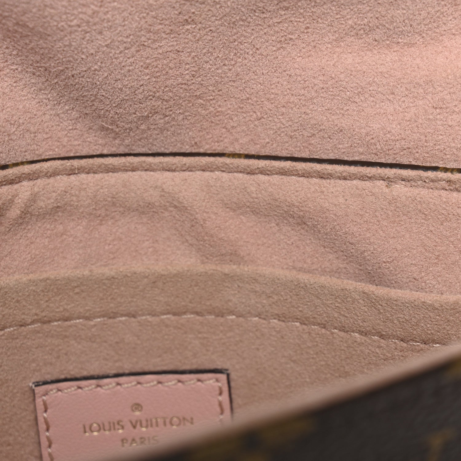 Louis Vuitton Monogram Locky BB Rose Poudre