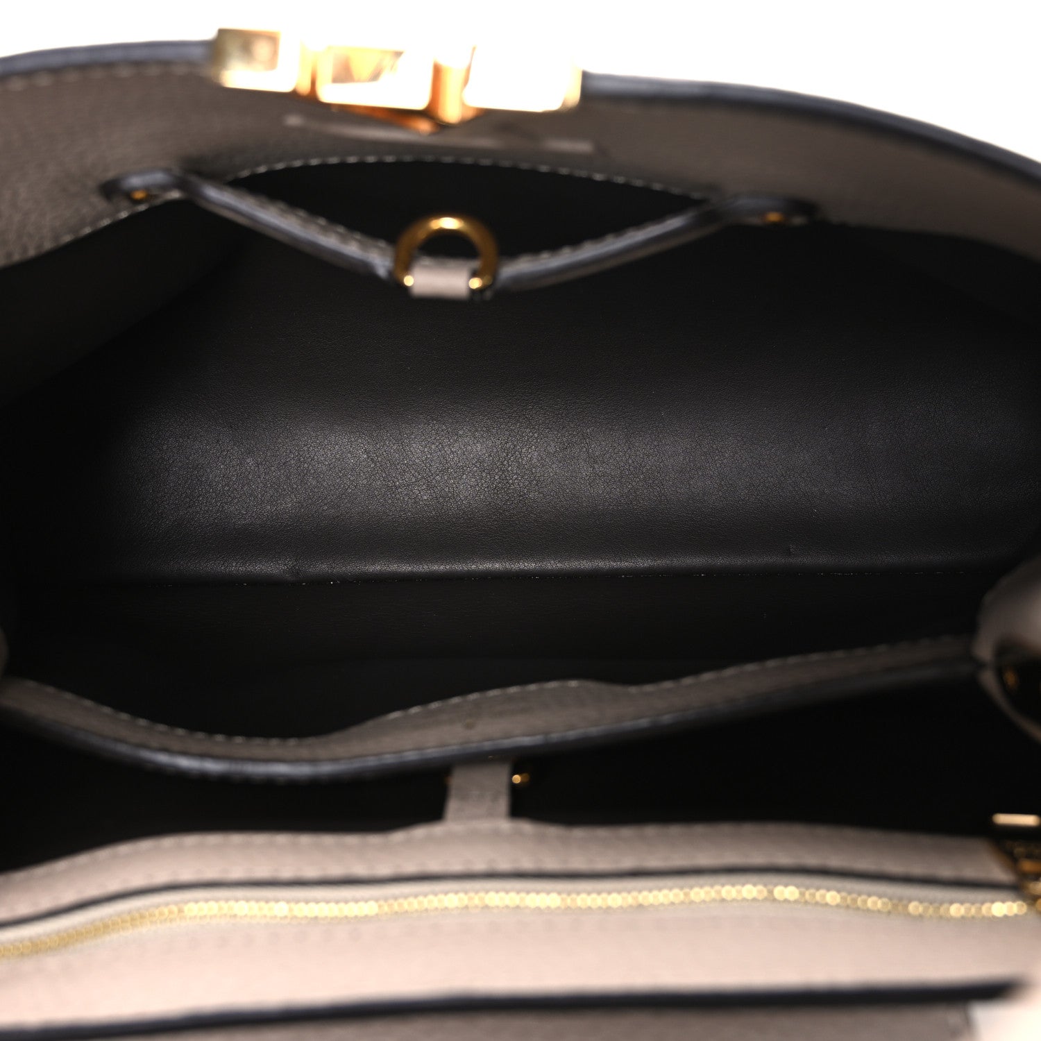 Louis Vuitton Taurillon Capucines PM Galet