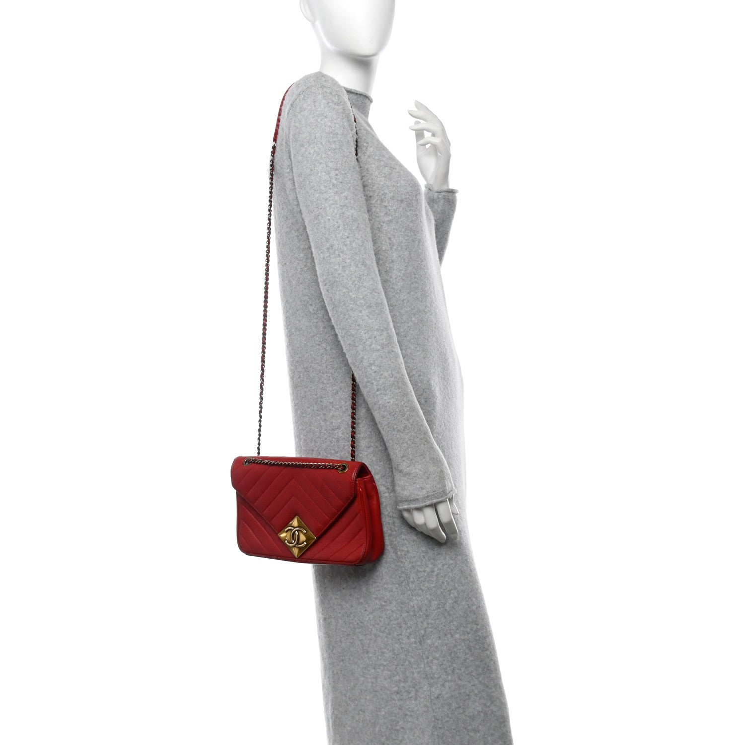 Chanel Lambskin Chevron Quilted Small Pyramid CC Flap Red