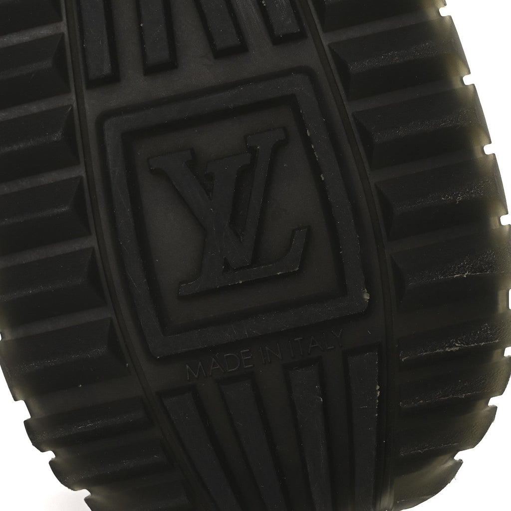 Louis Vuitton Calfskin Monogram Denim Run Away Sneakers 39 White