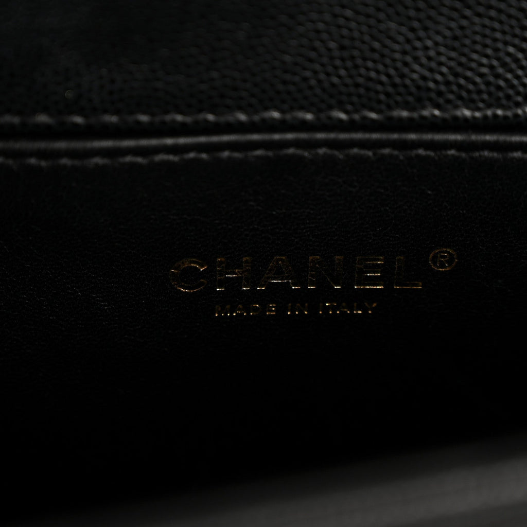 Chanel Caviar Quilted Medium Boy Flap Black