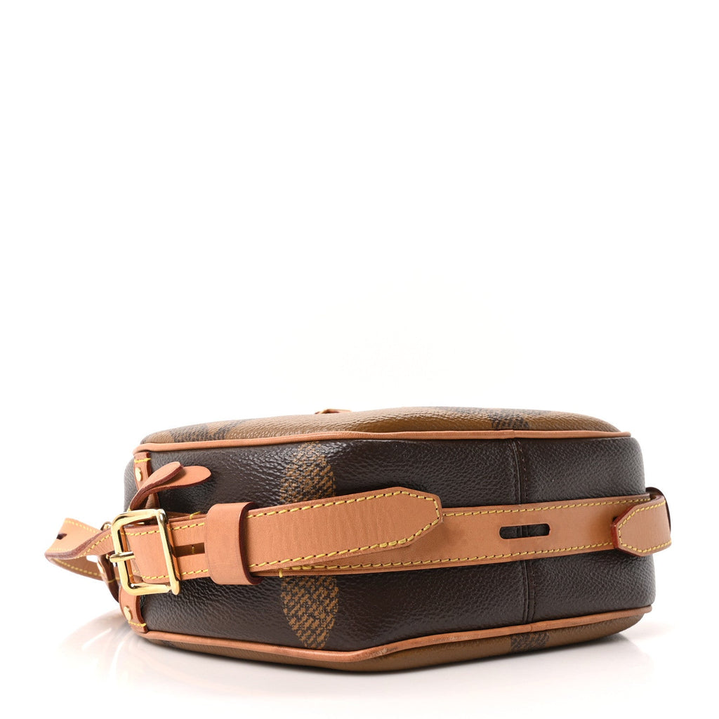 Louis Vuitton Reverse Monogram Giant Boite Chapeau Souple