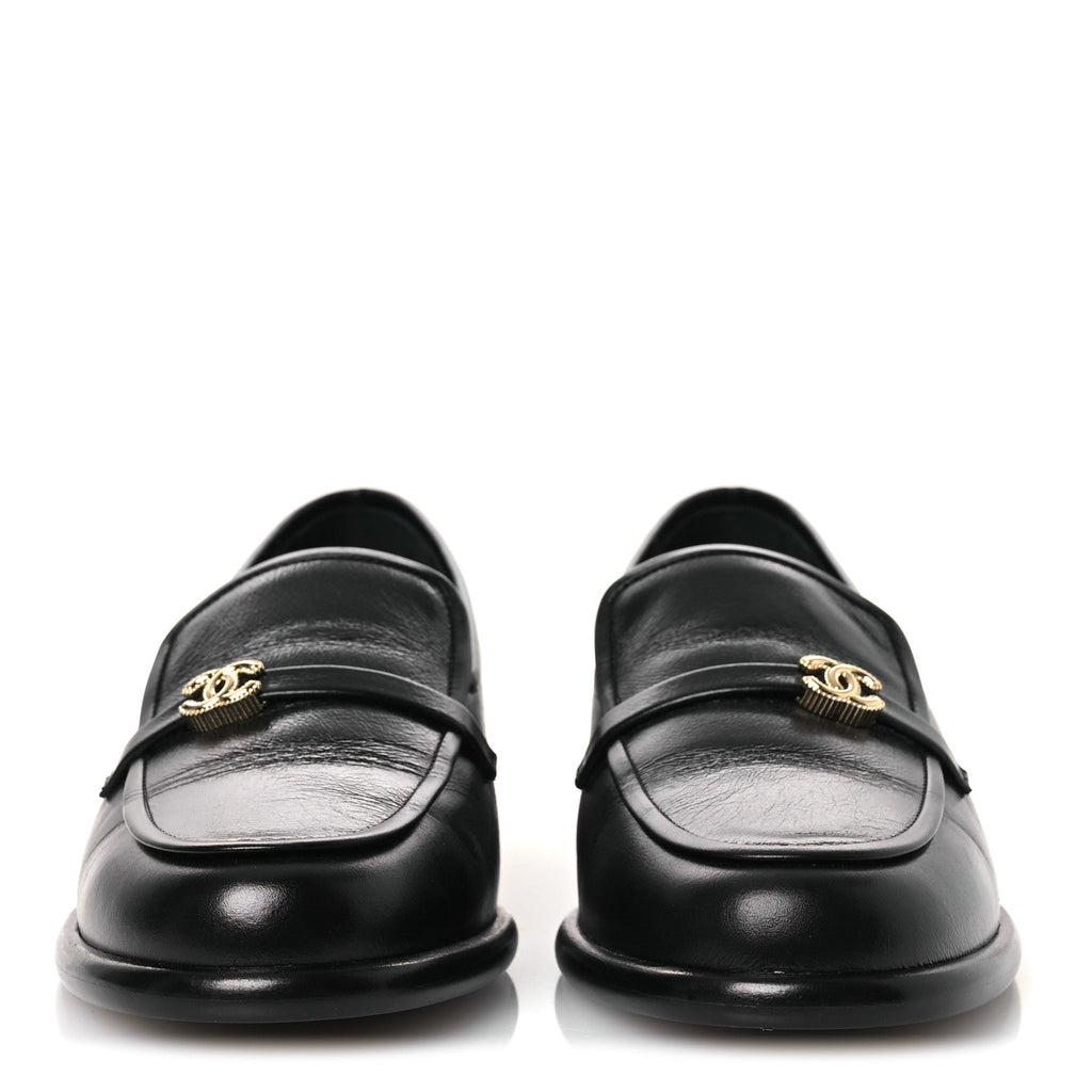 Chanel Shiny Calfskin CC Moccasins 41 Black