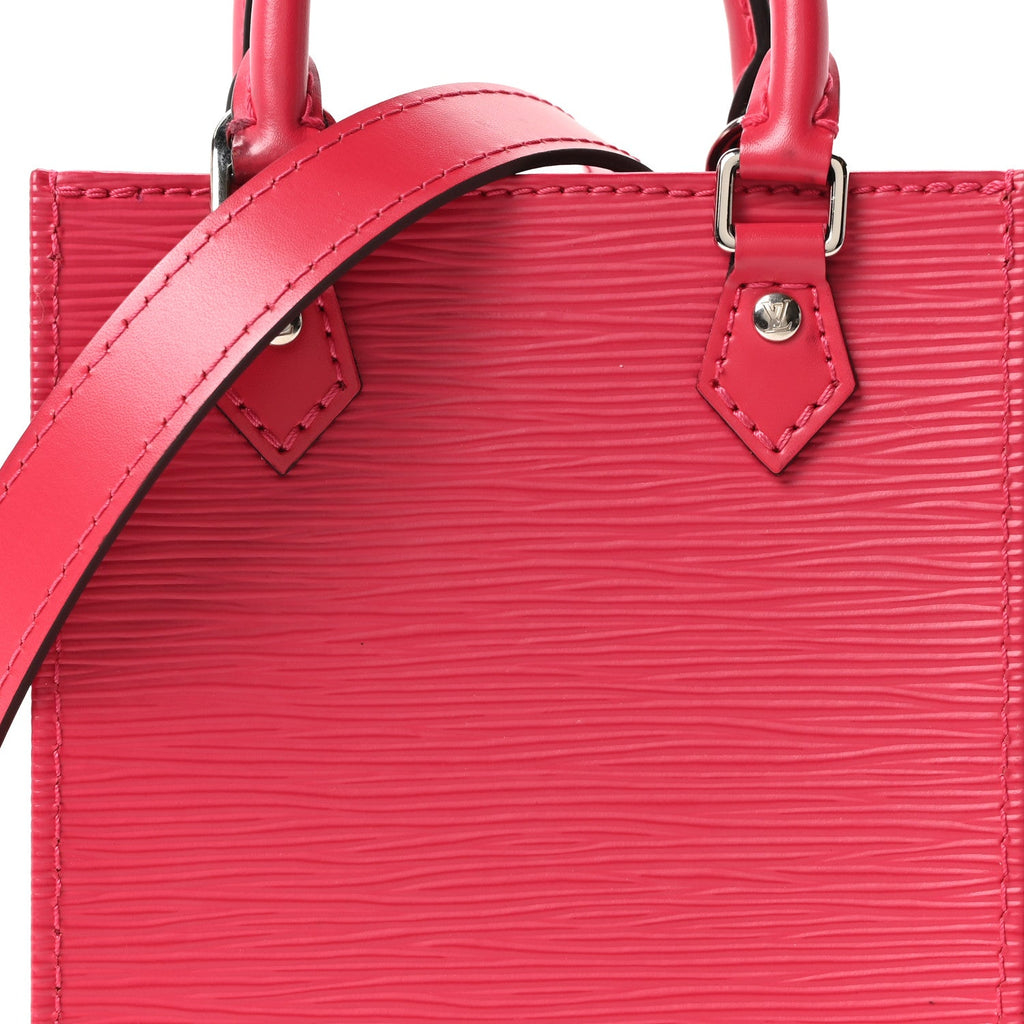 Louis Vuitton Epi Petit Sac Plat Rose Pondicherry