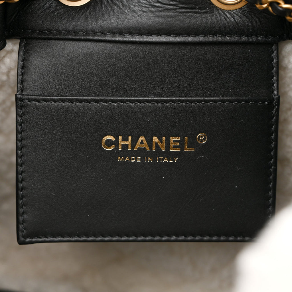 Chanel Crumpled Sheepskin Shearling Quilted Small Chanel 25 Handbag Black White