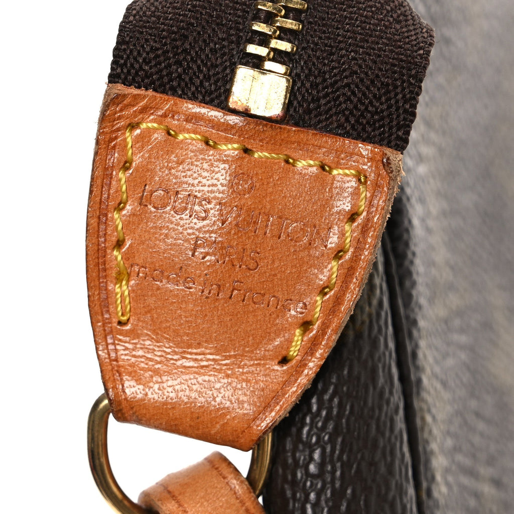 Louis Vuitton Monogram Pochette Accessories