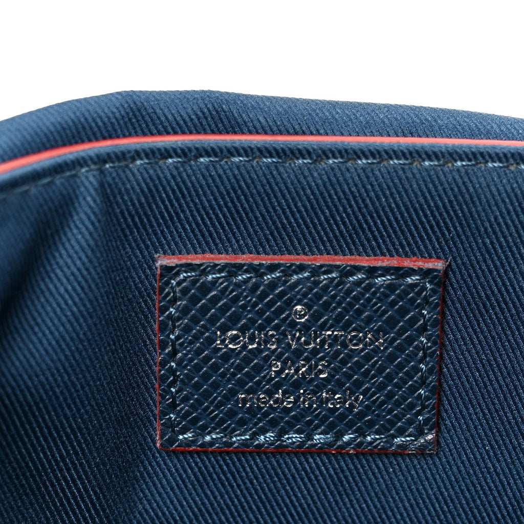 Louis Vuitton Taiga Roman PM Messenger Marine Rouge