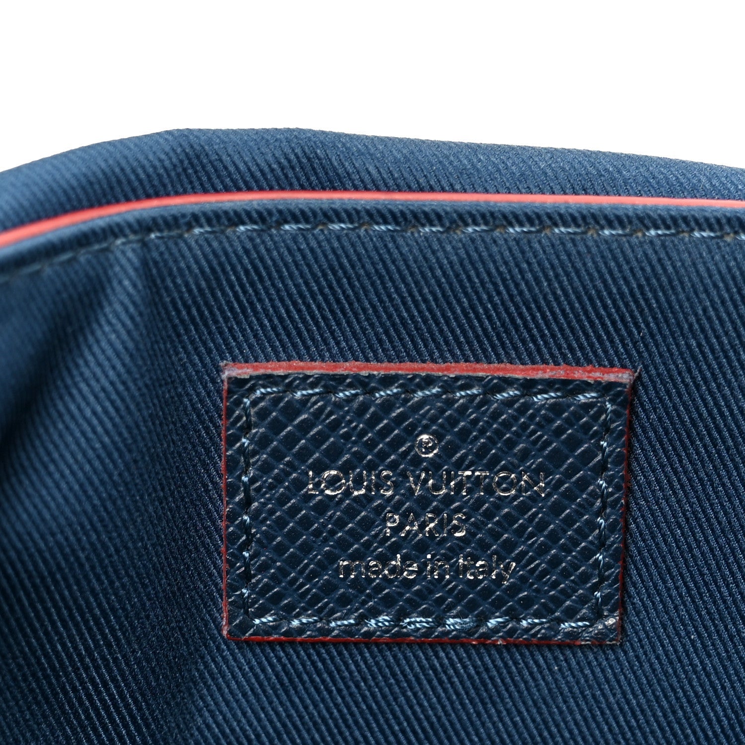 Louis Vuitton Taiga Roman PM Messenger Marine Rouge