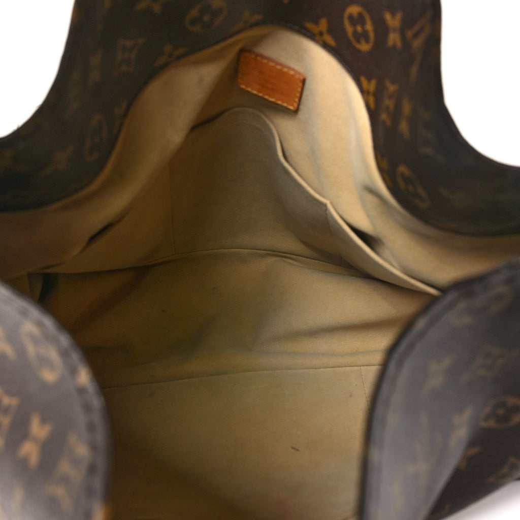 Louis Vuitton Monogram Artsy MM