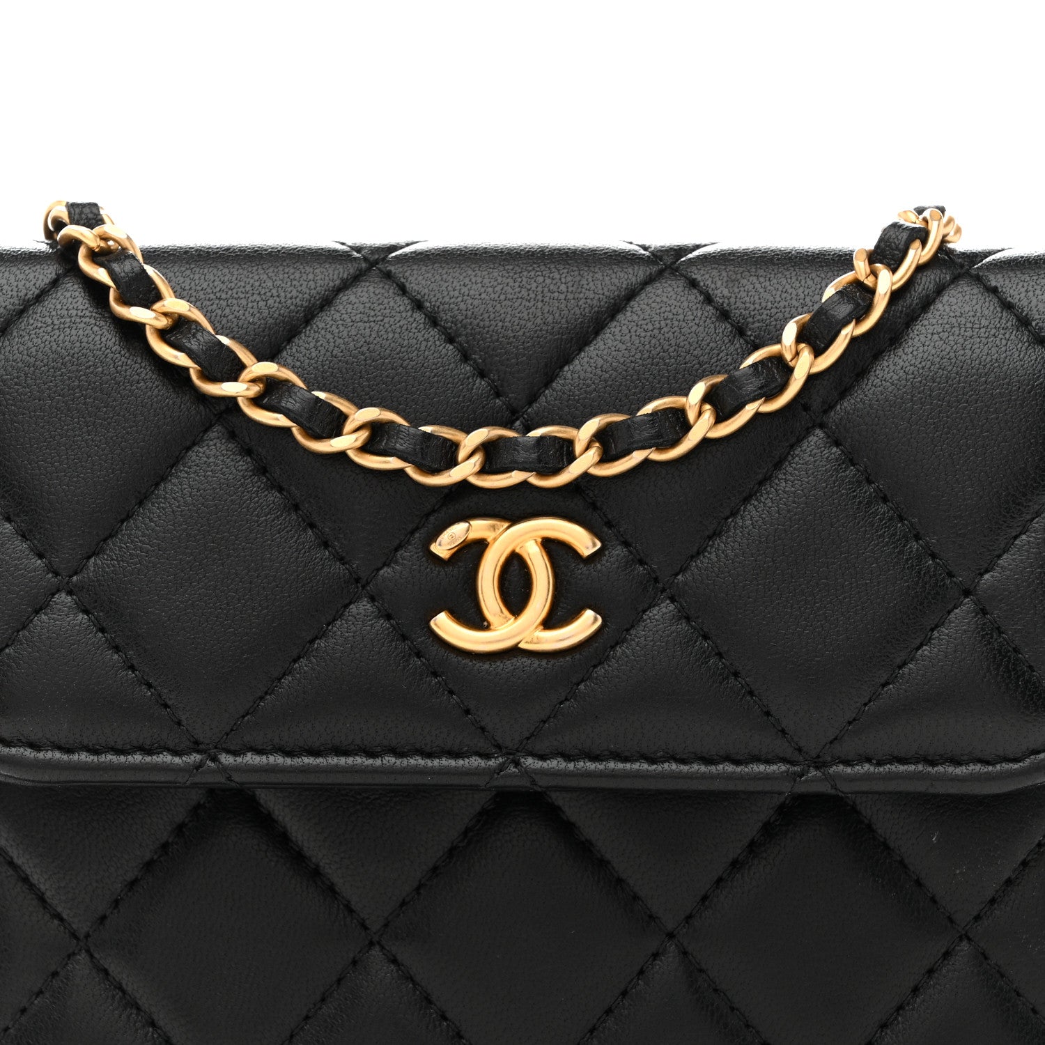 Chanel Lambskin Quilted Pearl Crush Clutch With Chain Black