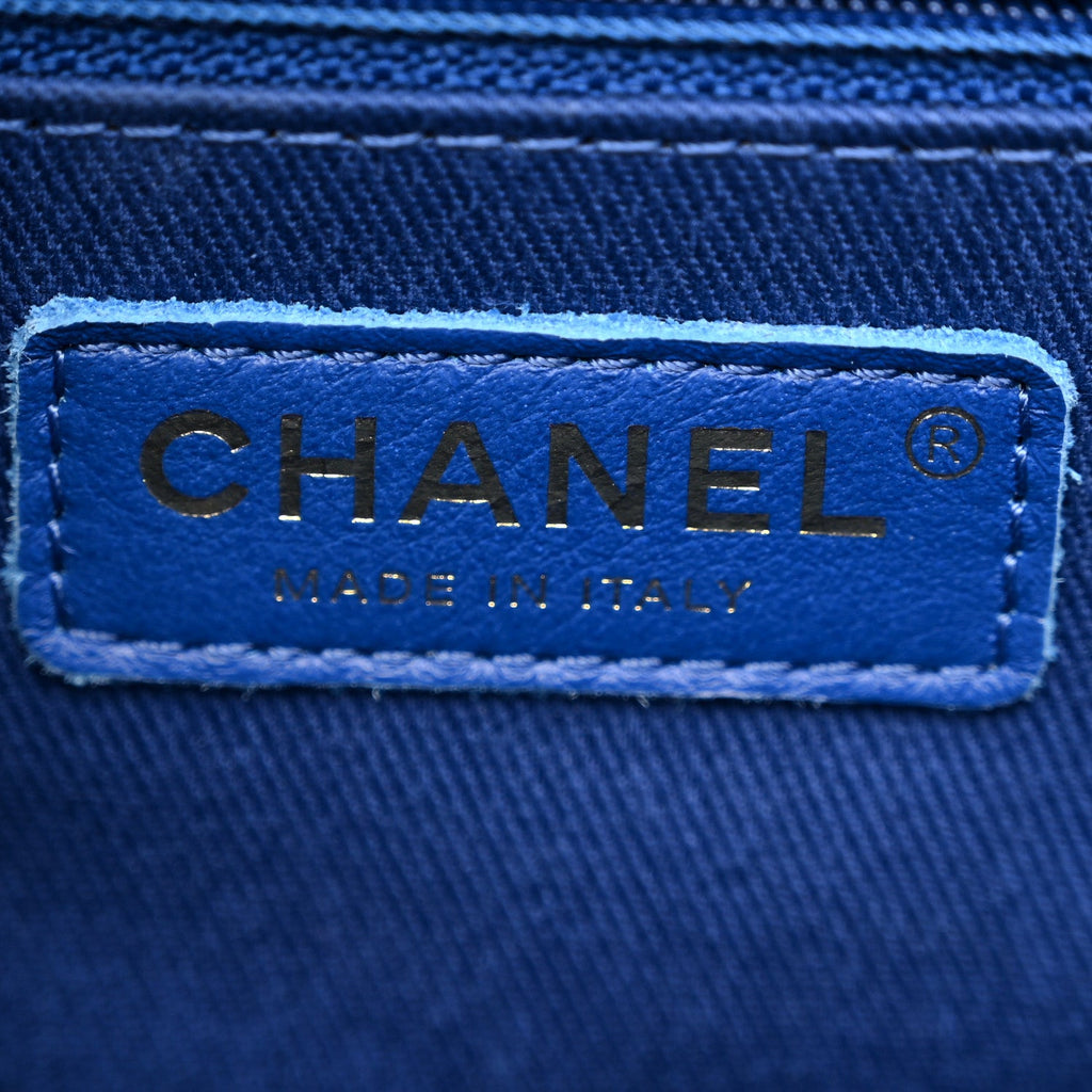 Chanel Caviar Quilted Small Business Affinity Flap Dark Blue