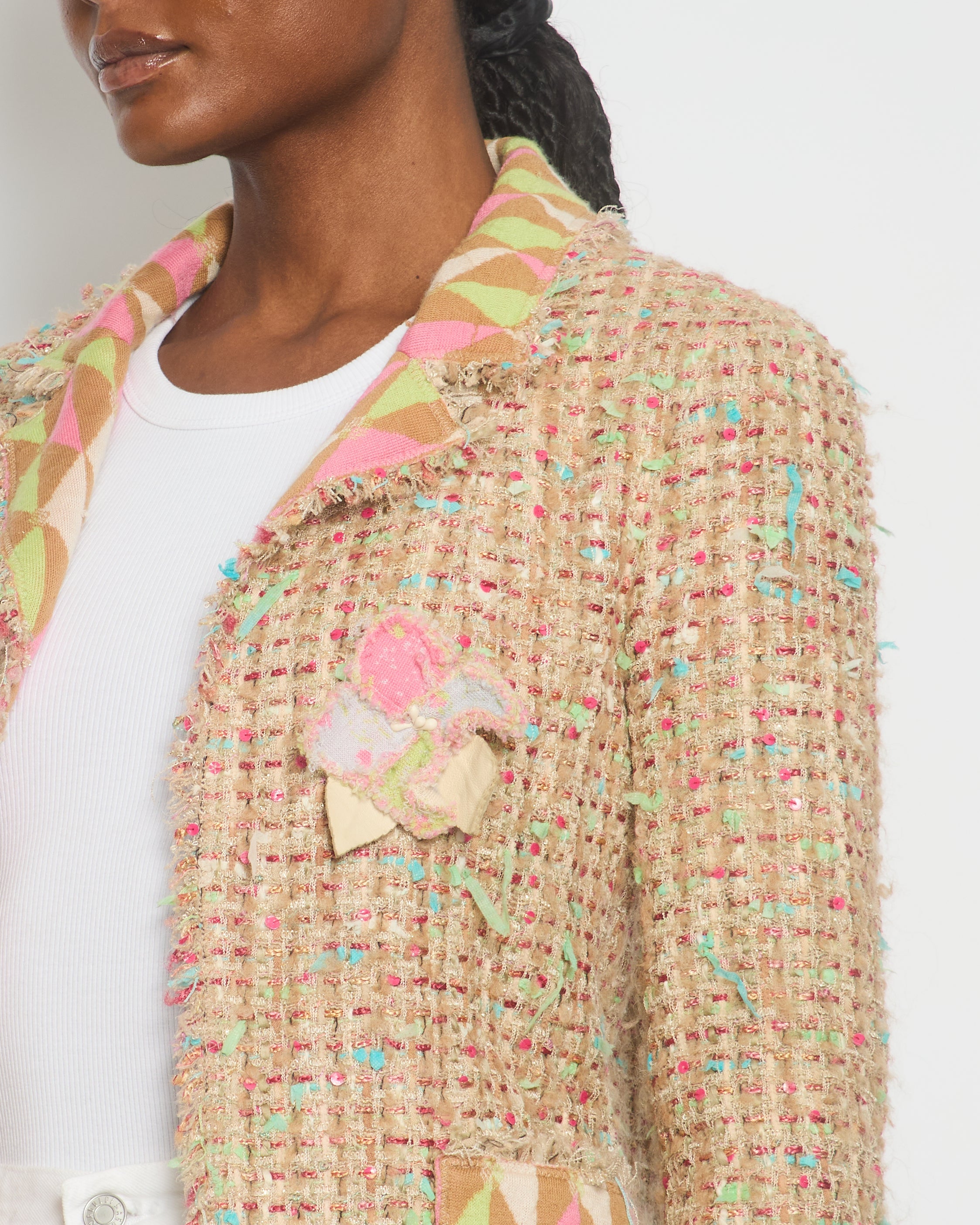 Chanel A/04 Pink, Cream Tweed Jacket with Sequin & Camellia Flower Pin Detail Size FR 36 (UK 8)