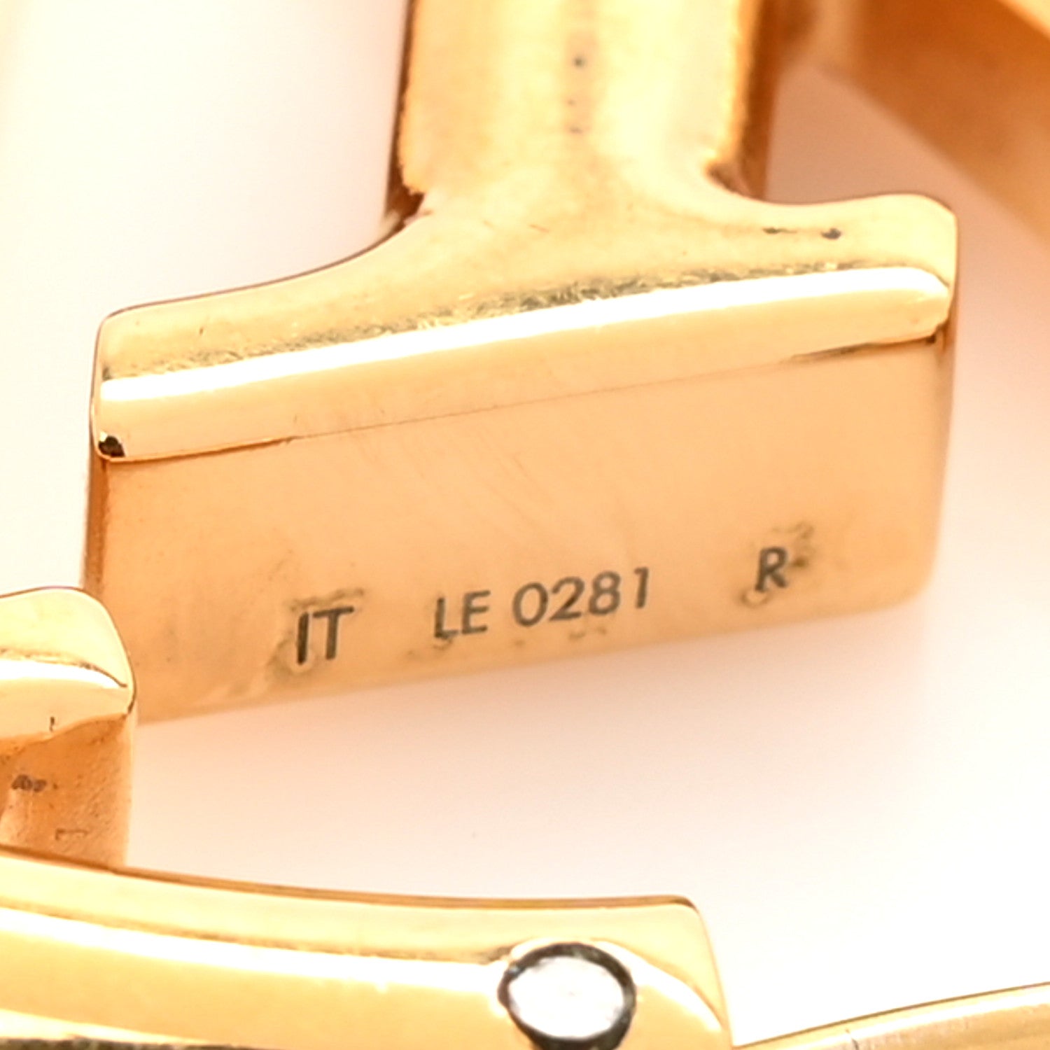 Louis Vuitton Metal Louise Hoop Earrings Gold