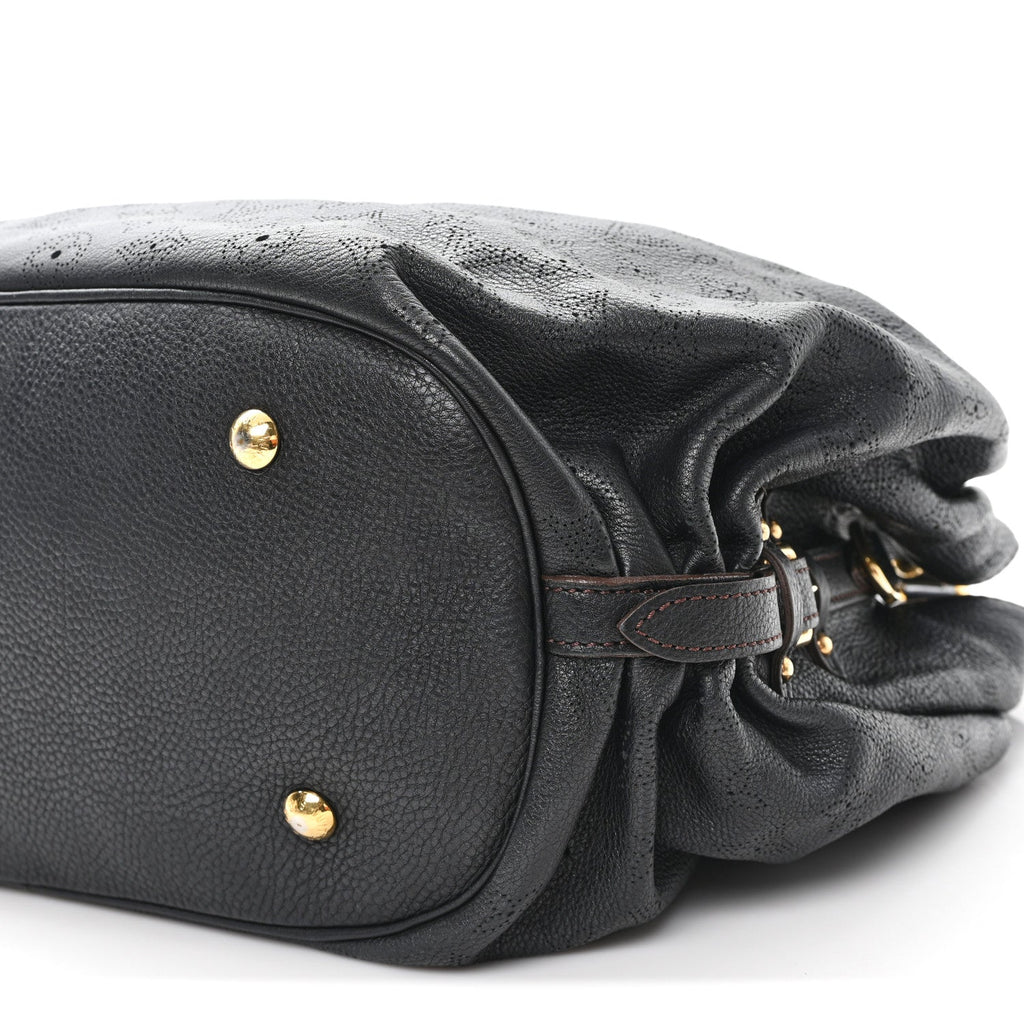 Louis Vuitton Mahina XL Black