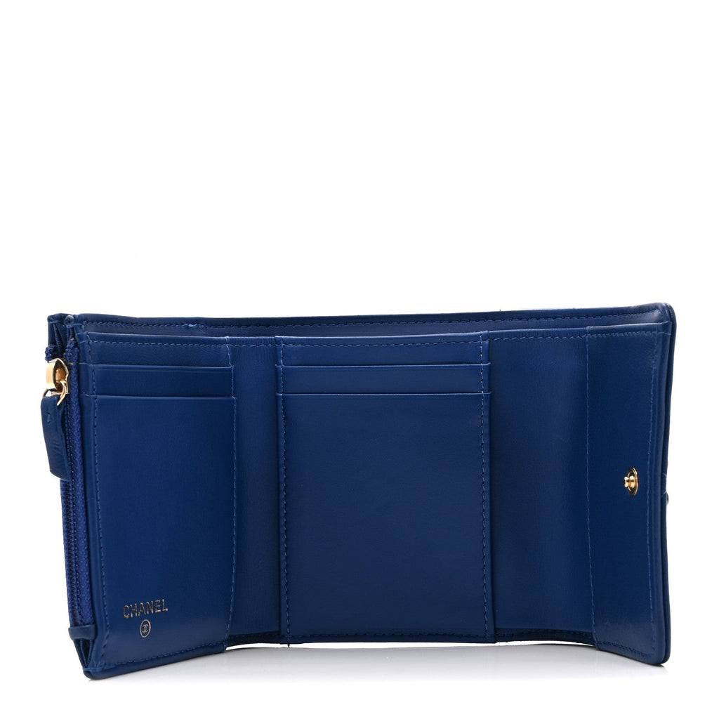 Goatskin Quilted Chanel 19 Small Flap Wallet  Blue