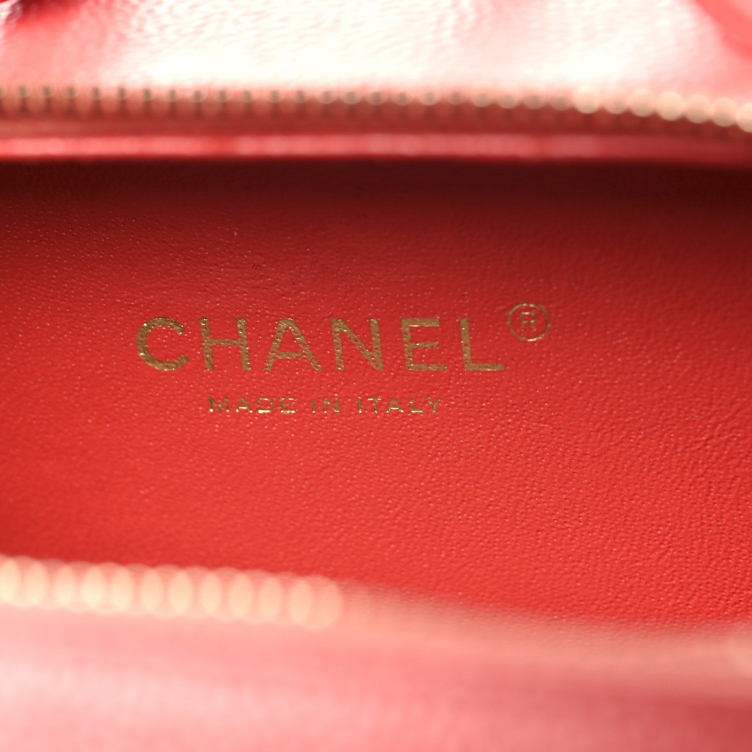 Chanel Caviar Quilted Small CC Filigree Vanity Case Pink