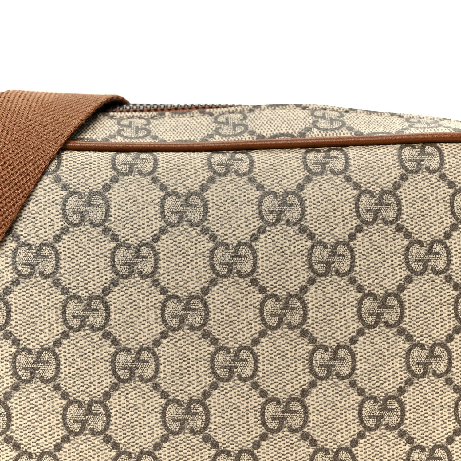 Gucci GG Supreme Monogram Mini Camera Bag Beige Ebony Old Sundial