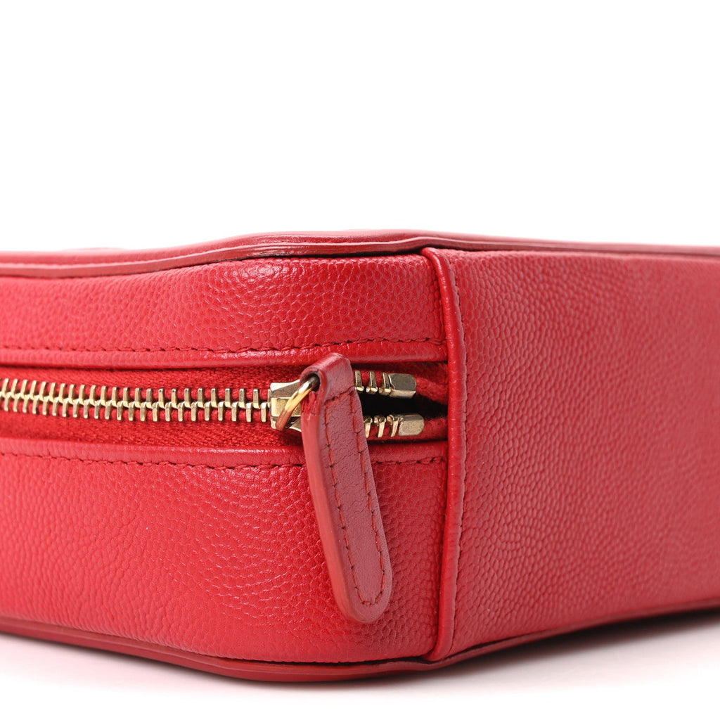 Chanel Caviar Quilted Filigree Vanity Clutch With Chain Red