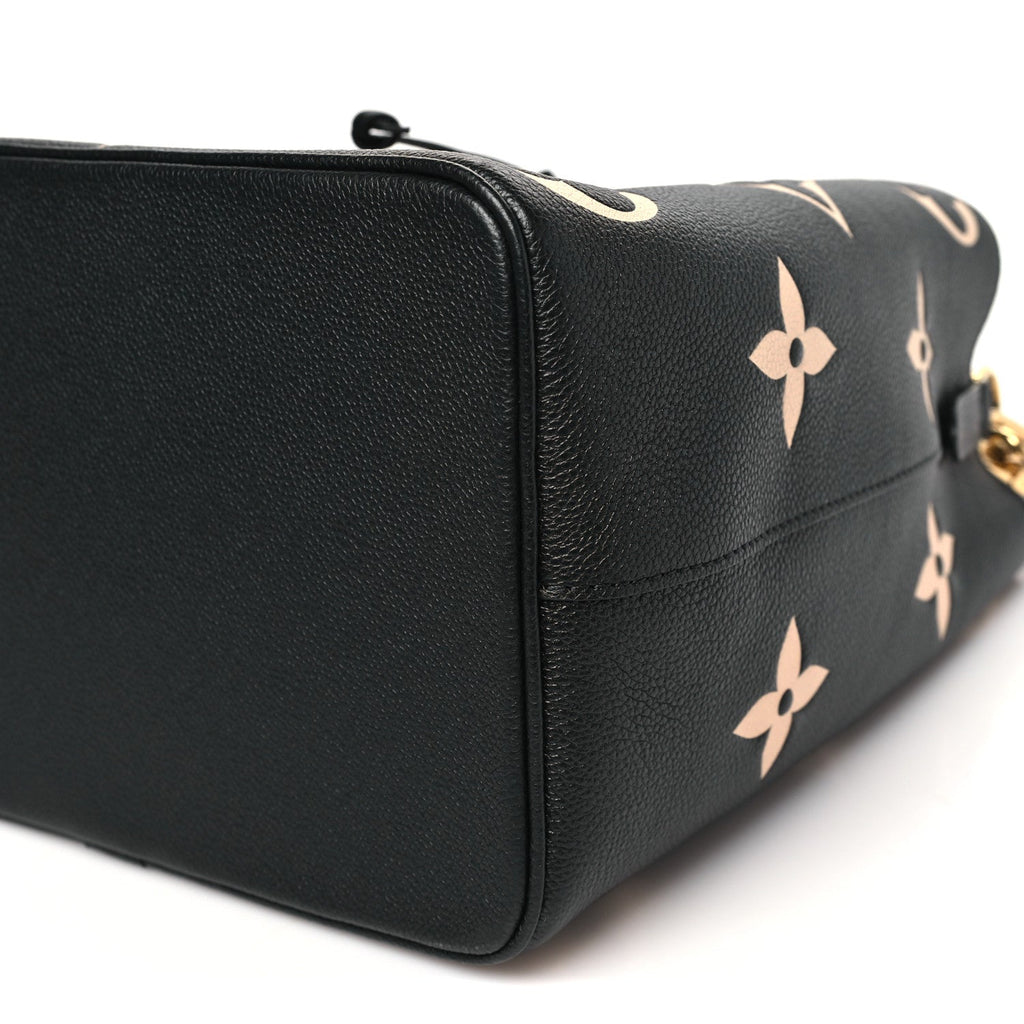 Louis Vuitton Empreinte Monogram Giant Neonoe MM Black Beige