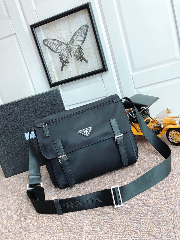 Prada Bags - 5607
