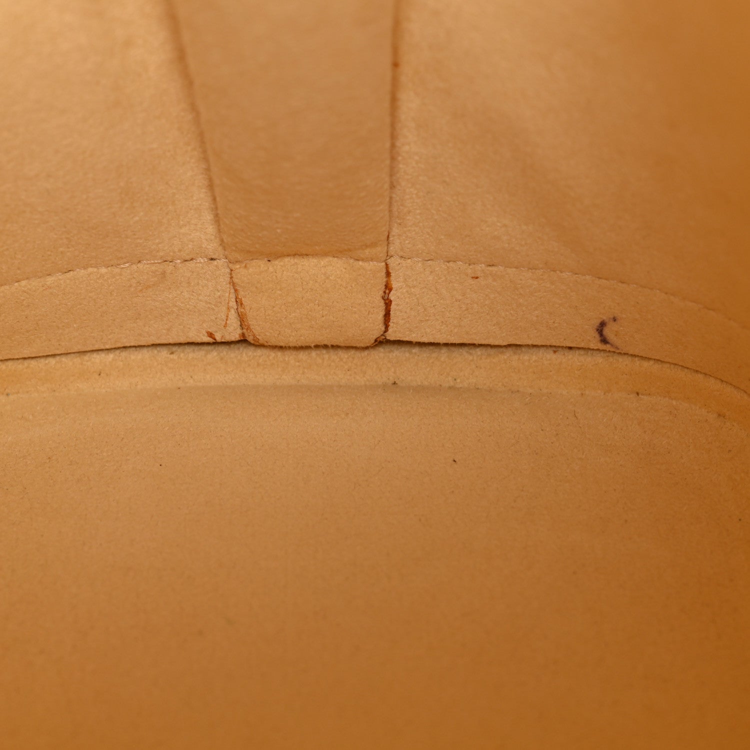 Louis Vuitton Epi Alma PM Vanilla