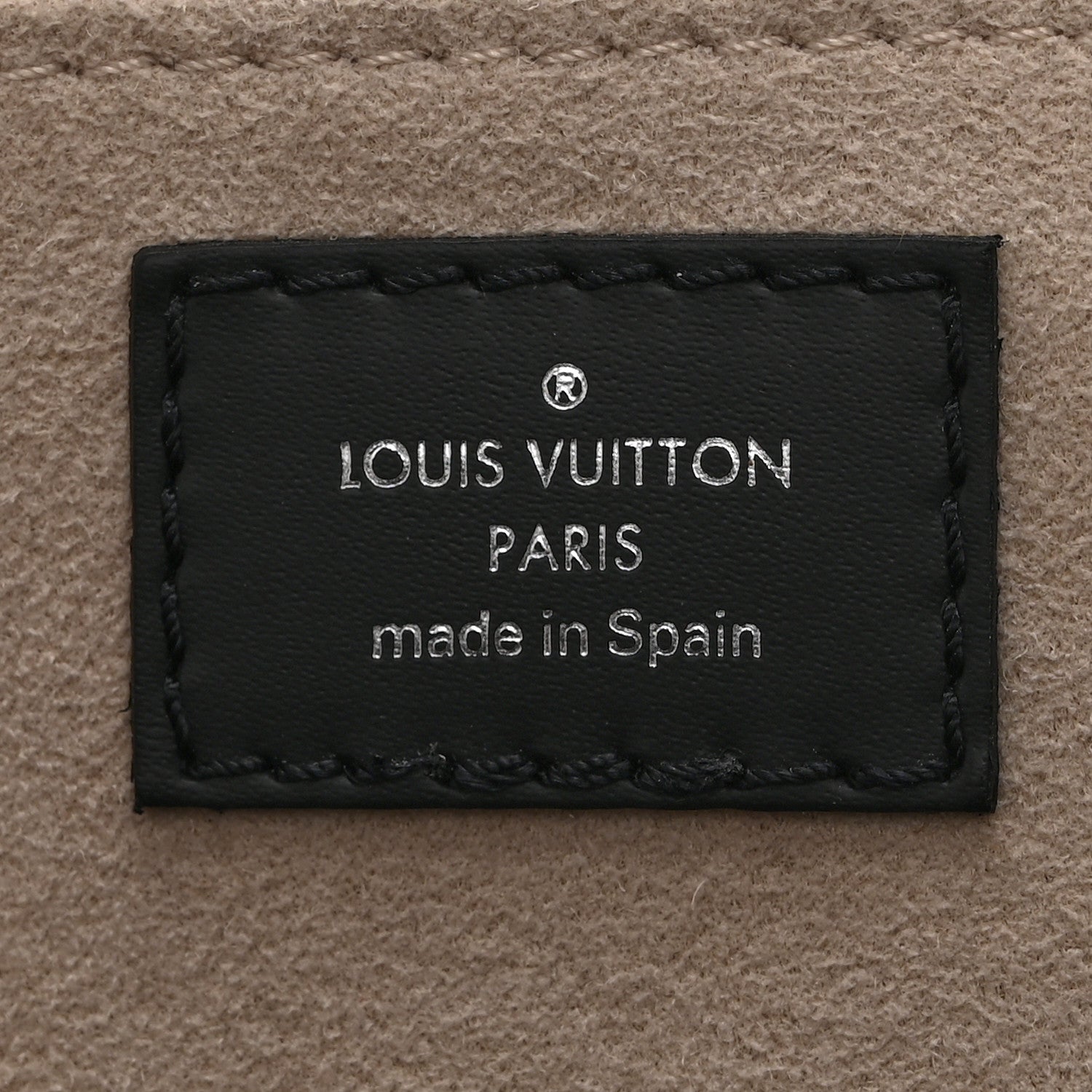 Louis Vuitton Epi Petit Sac Plat Rose Ballerine