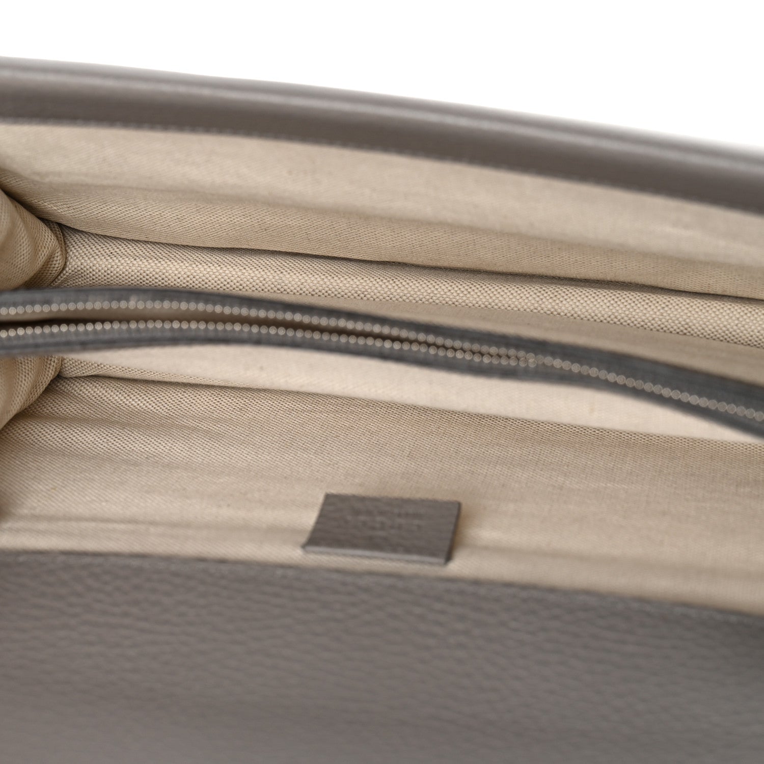 Gucci Pebbled Calfskin Small Dionysus Shoulder Bag Dusty Grey