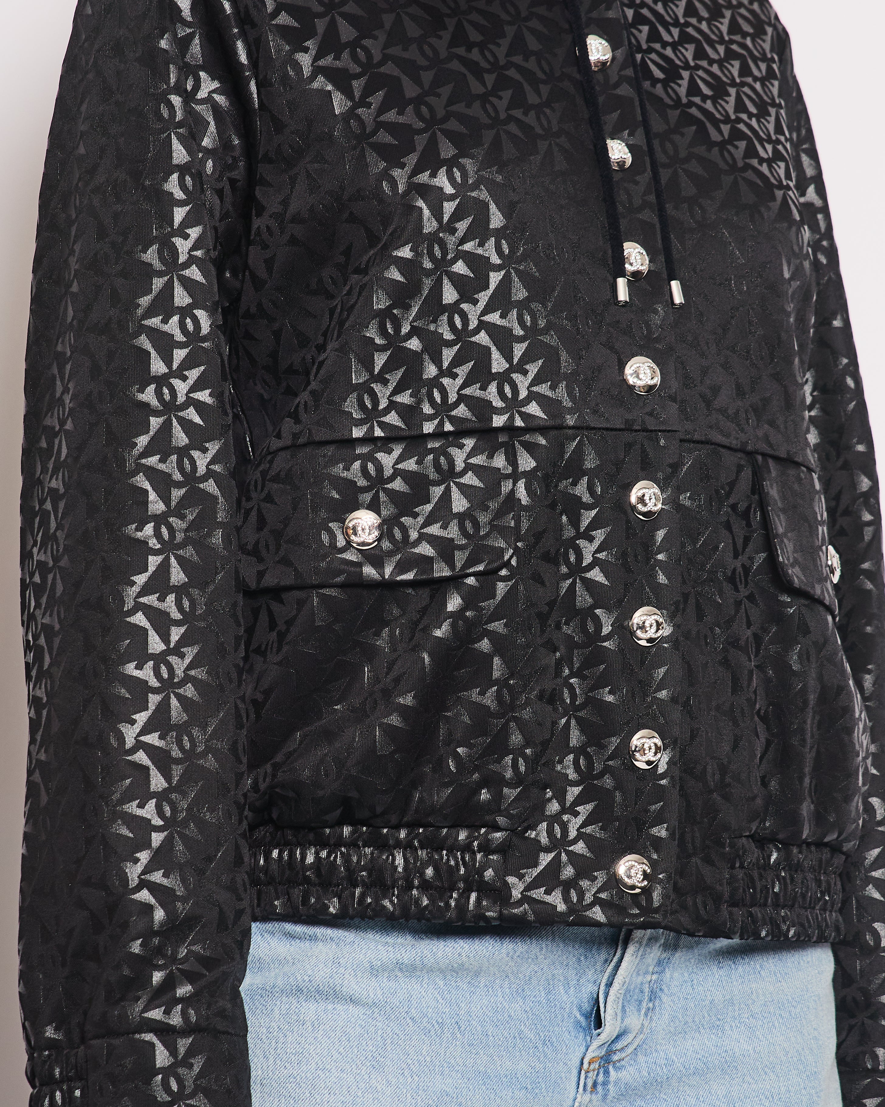 Chanel 2023 Coco Neige Black CC Logo Hooded Jacket with CC Crystal Buttons Detailing Size FR 42 (UK 14) RRP £3,630