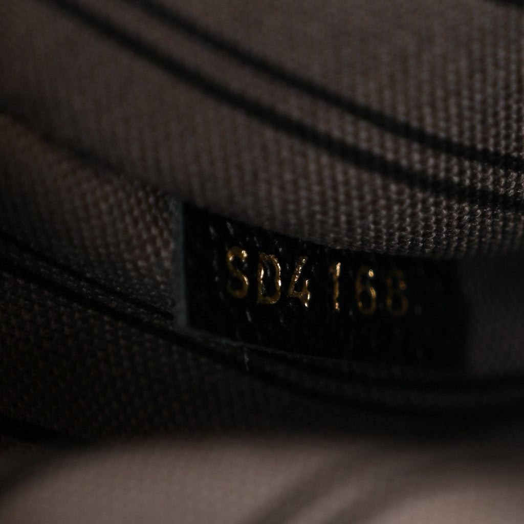 Louis Vuitton Empreinte Pochette Metis Black