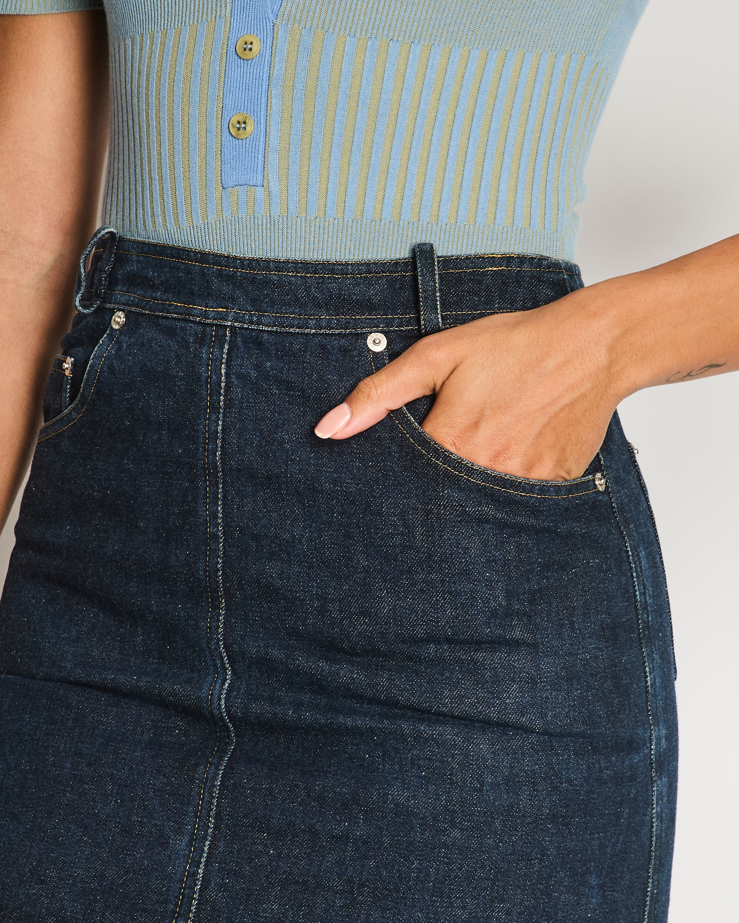 Chanel 96/P Navy Denim Mini Skirt with Patch Pocket Details Size FR 40 (UK 12)