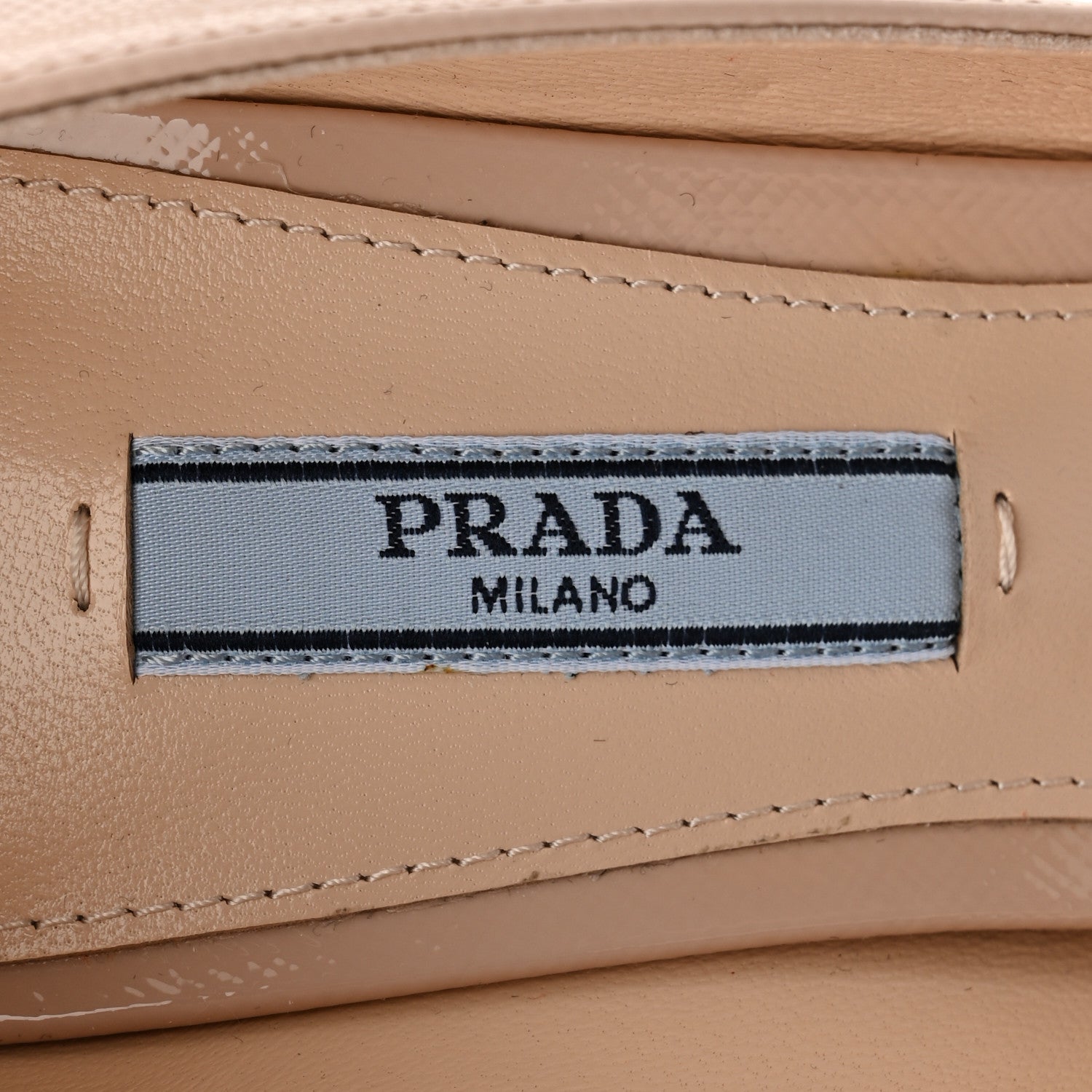 Prada Saffiano Patent Pumps 38.5 Cipria