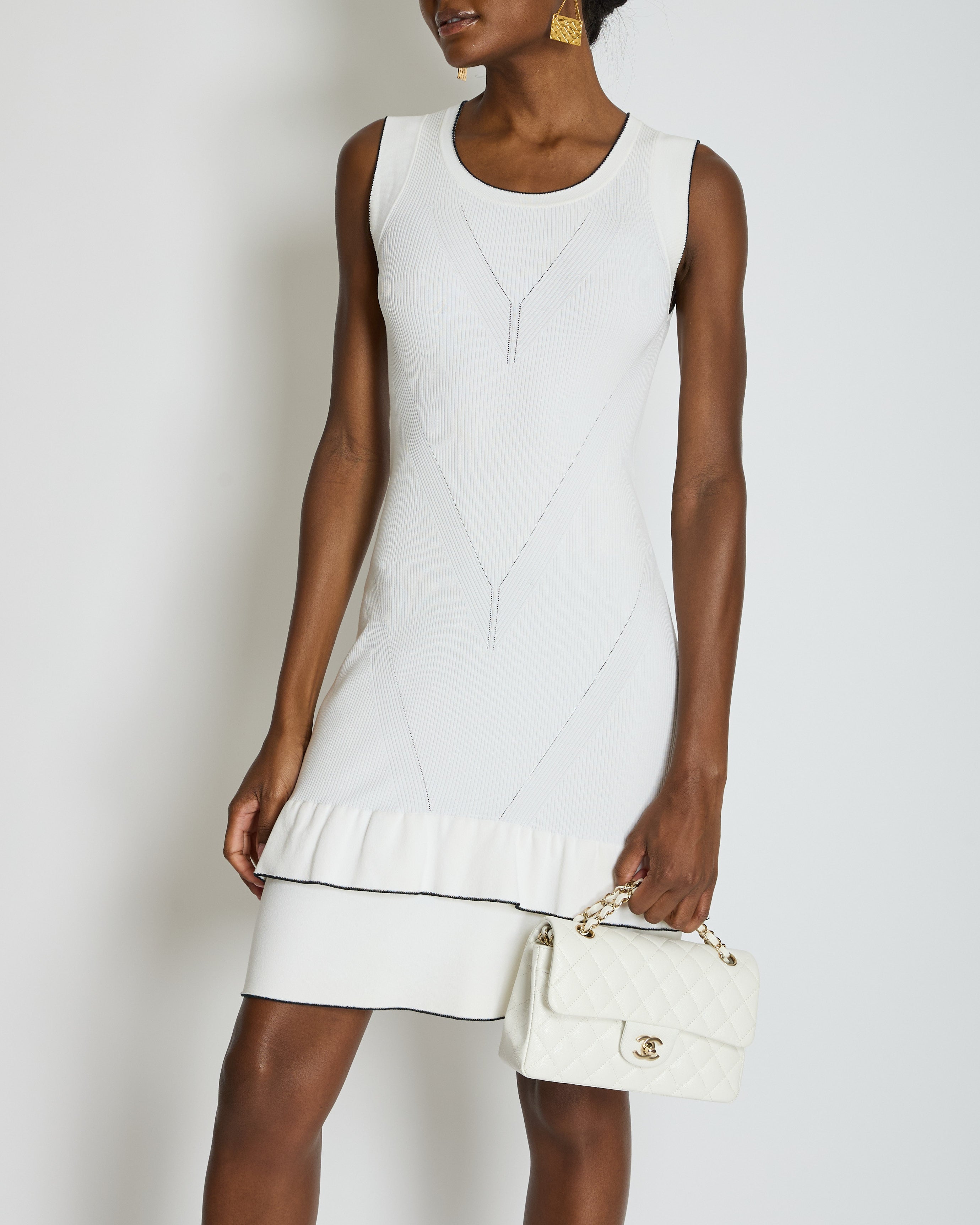 Chanel 08P Cream Sleeveless Knitted Short Dress with Silver CC Logo Button and Navy Hem Details Size FR 36 (UK 8)