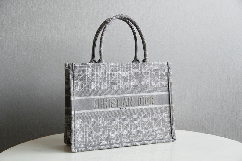 Dior Bags - 5270