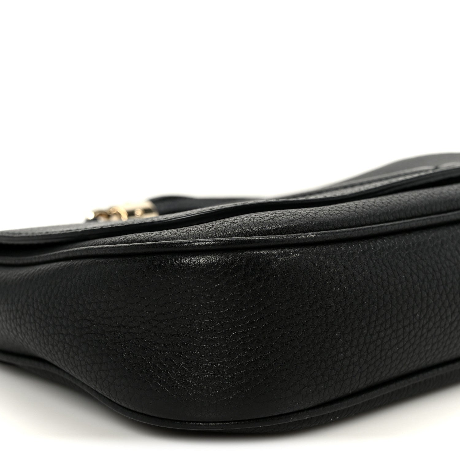 Gucci Pebbled Calfskin Medium Soho Flap Crossbody Black