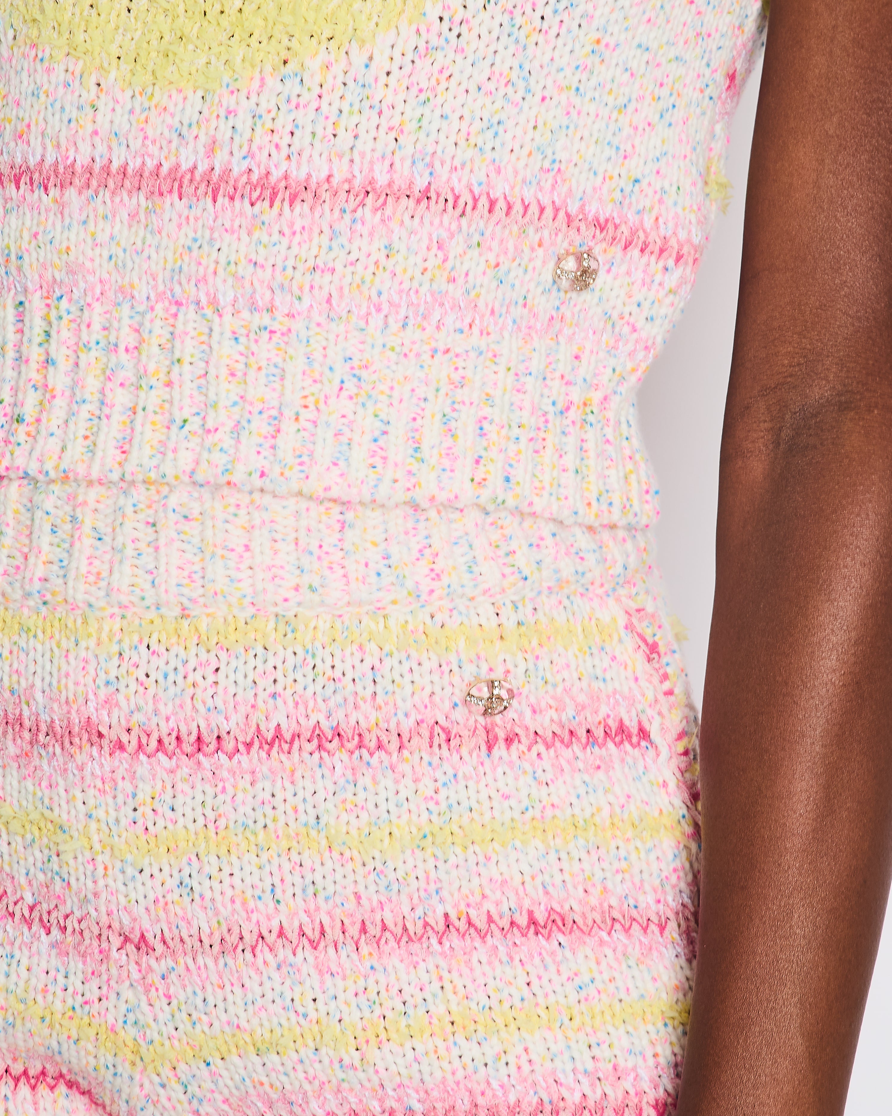 Chanel 24C Resort Pastel Pink & Yellow Sleeveless Knit Jumper and Shorts Set with Cupid Heart "Coco" Detail Top Size FR 34 (UK 6)