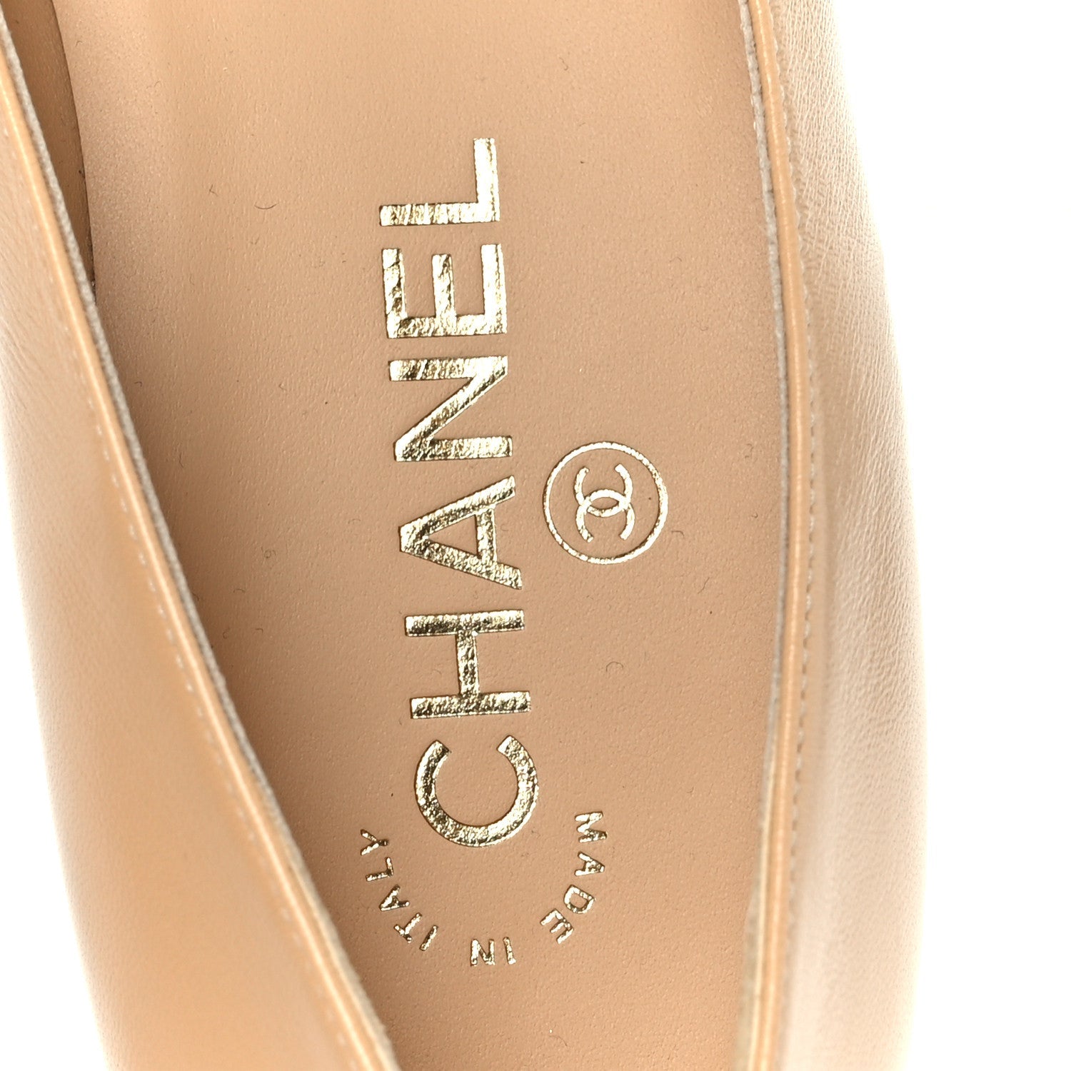 Chanel Shiny Lambskin Grosgrain Pointed Toe CC Ballet Flats 37.5 Beige Black