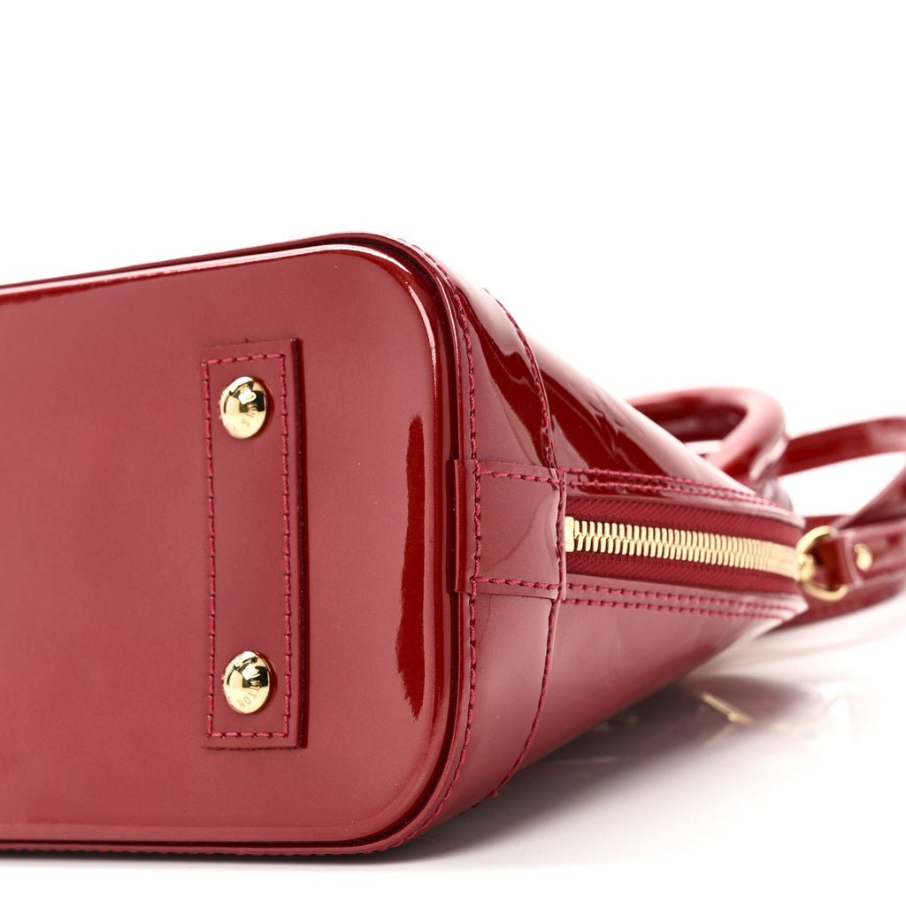 Louis Vuitton Vernis Alma BB Pomme D'Amour