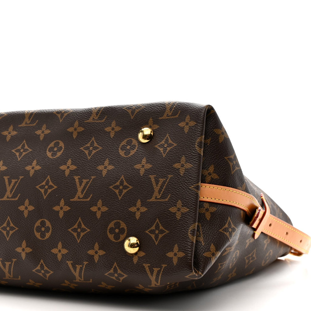 Louis Vuitton Monogram Carryall MM