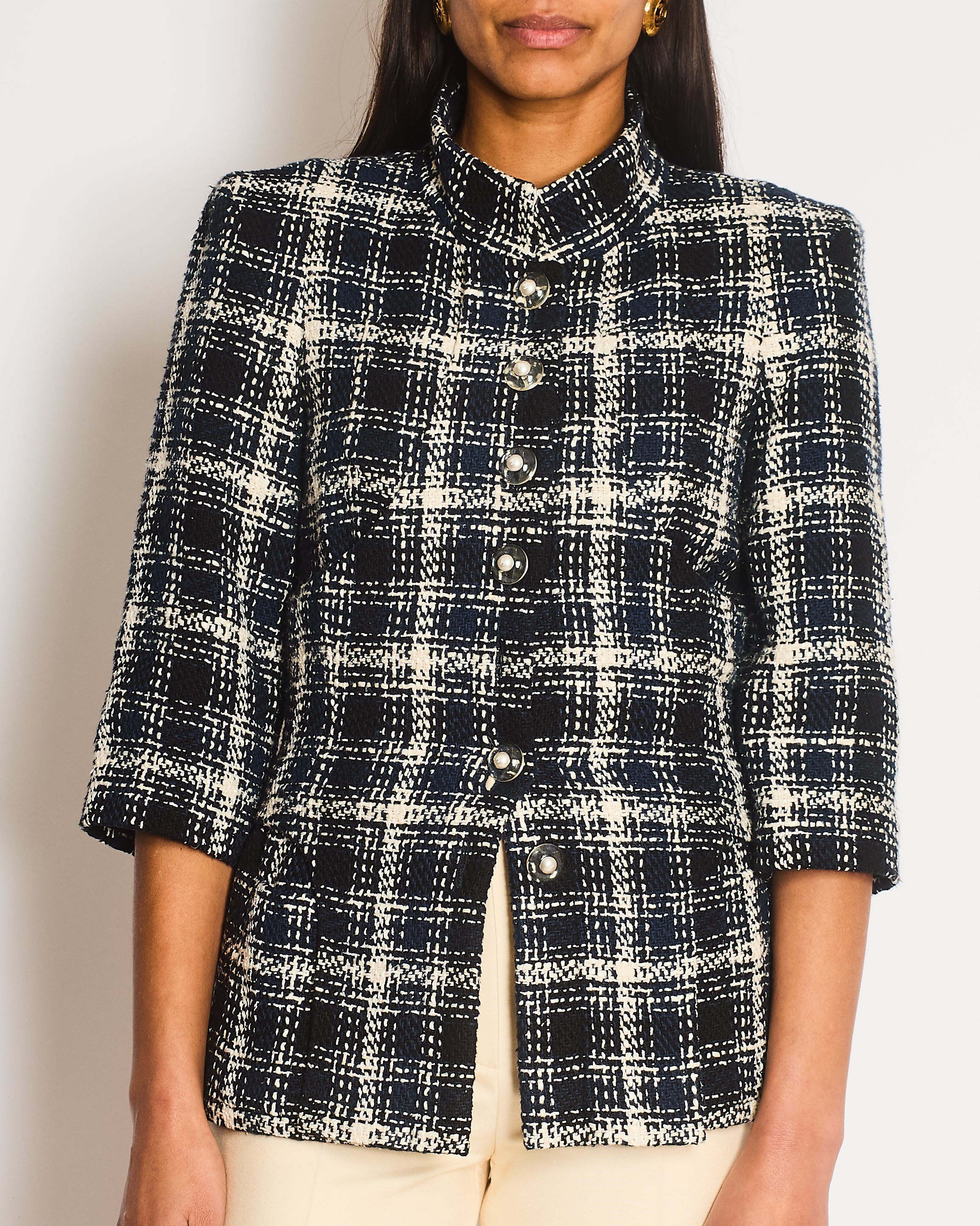 Chanel 18S Navy, White and Black Check Tweed Cropped Jacket with Cropped Sleeves and Clear Pearl Logo Buttons Size FR 36 (UK 8)
