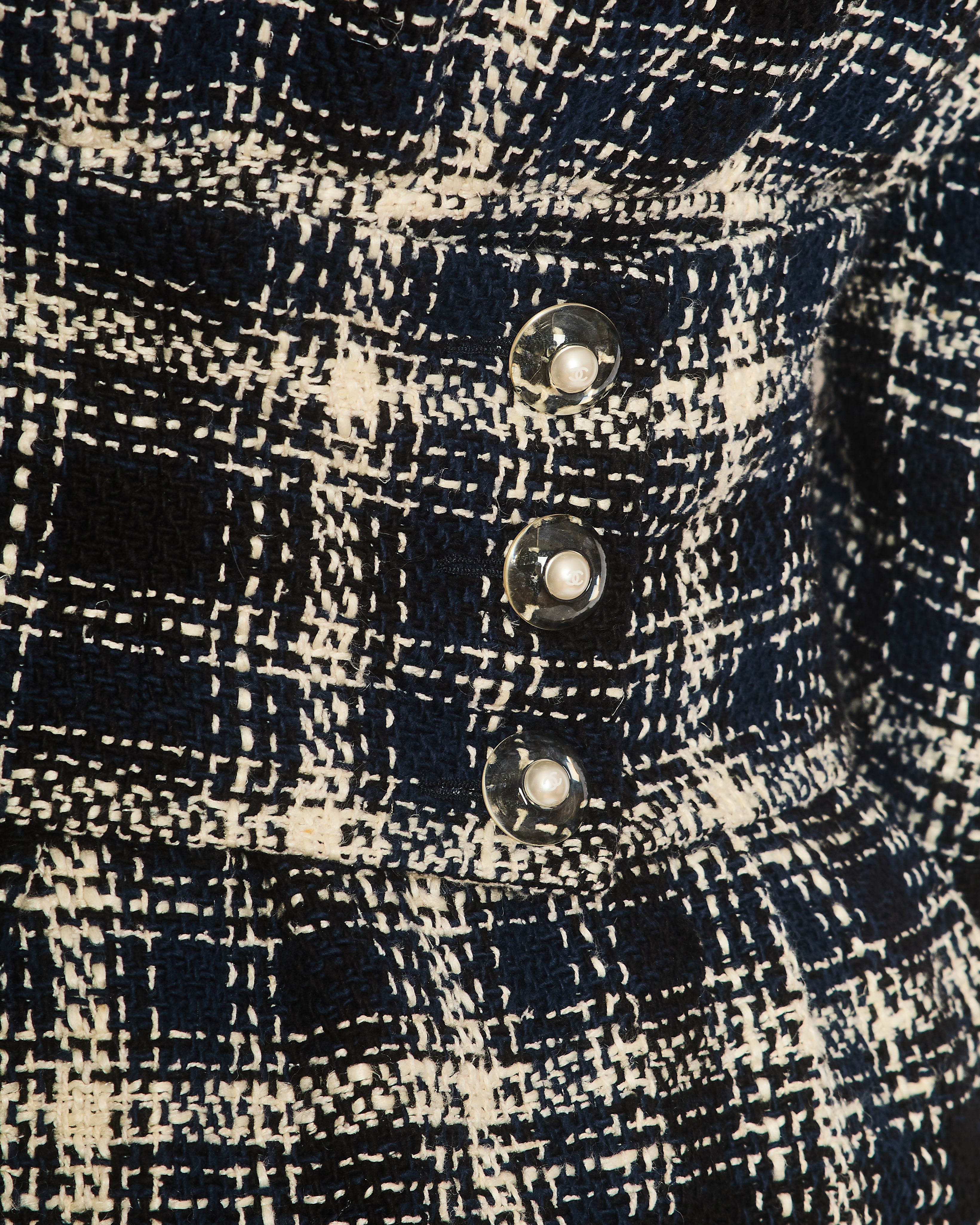 Chanel 18S Navy, White and Black Check Tweed Cropped Jacket with Cropped Sleeves and Clear Pearl Logo Buttons Size FR 36 (UK 8)