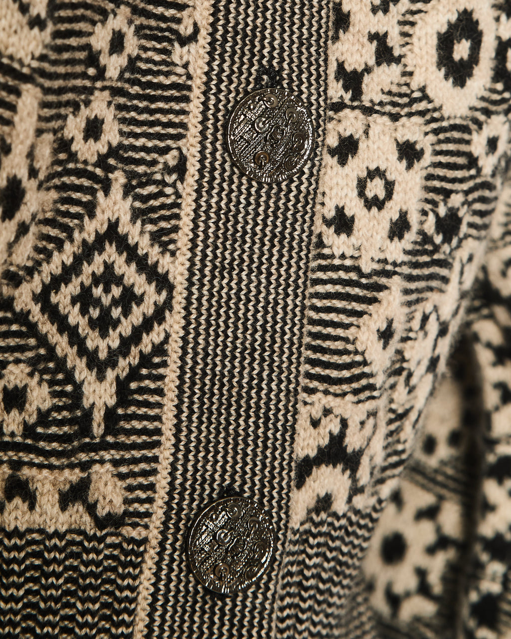 Chanel Fall 2011 Black and Cream Cashmere Abstract Print Top with Silver Textured CC Logo Buttons Size FR 36 (UK 8)