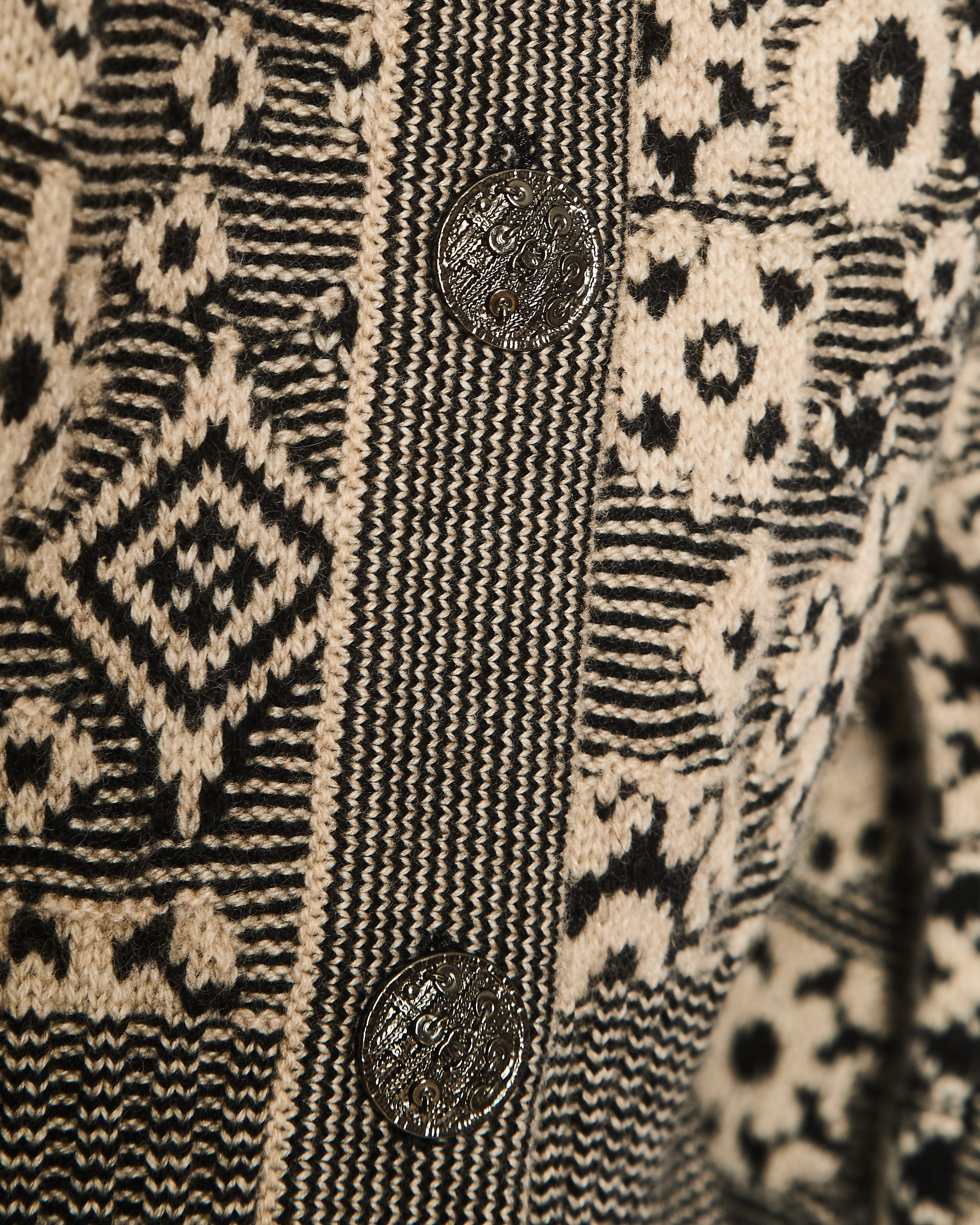 Chanel Fall 2011 Black and Cream Cashmere Abstract Print Top with Silver Textured CC Logo Buttons Size FR 36 (UK 8)